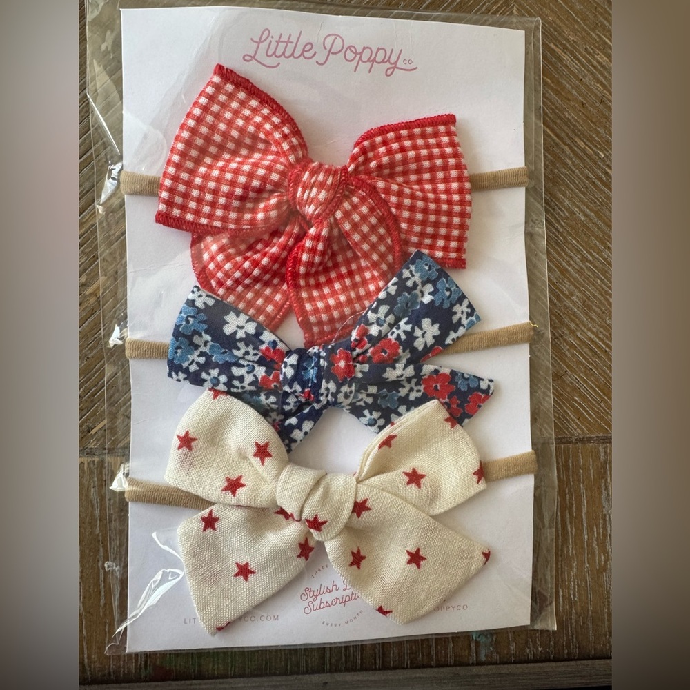 Vibrant Red and Blue Hair Bow Set for Stylish Accessorizing